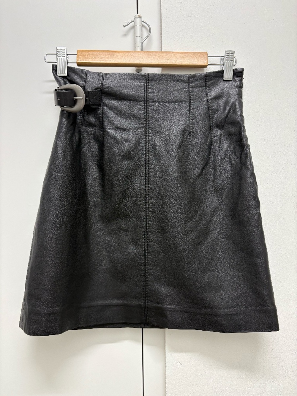 Free People faux leather skirt size 0